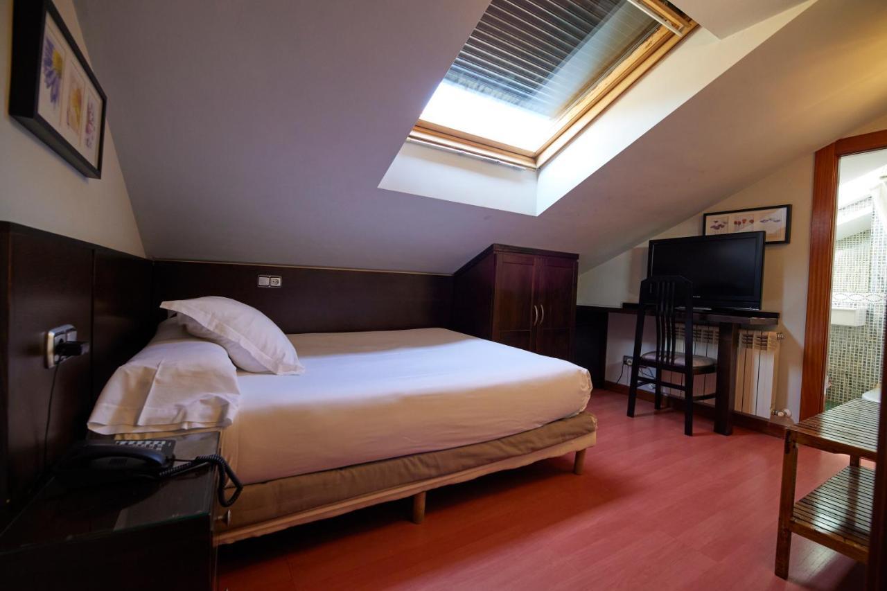 Hotel Villalegre Aviles Ngoại thất bức ảnh