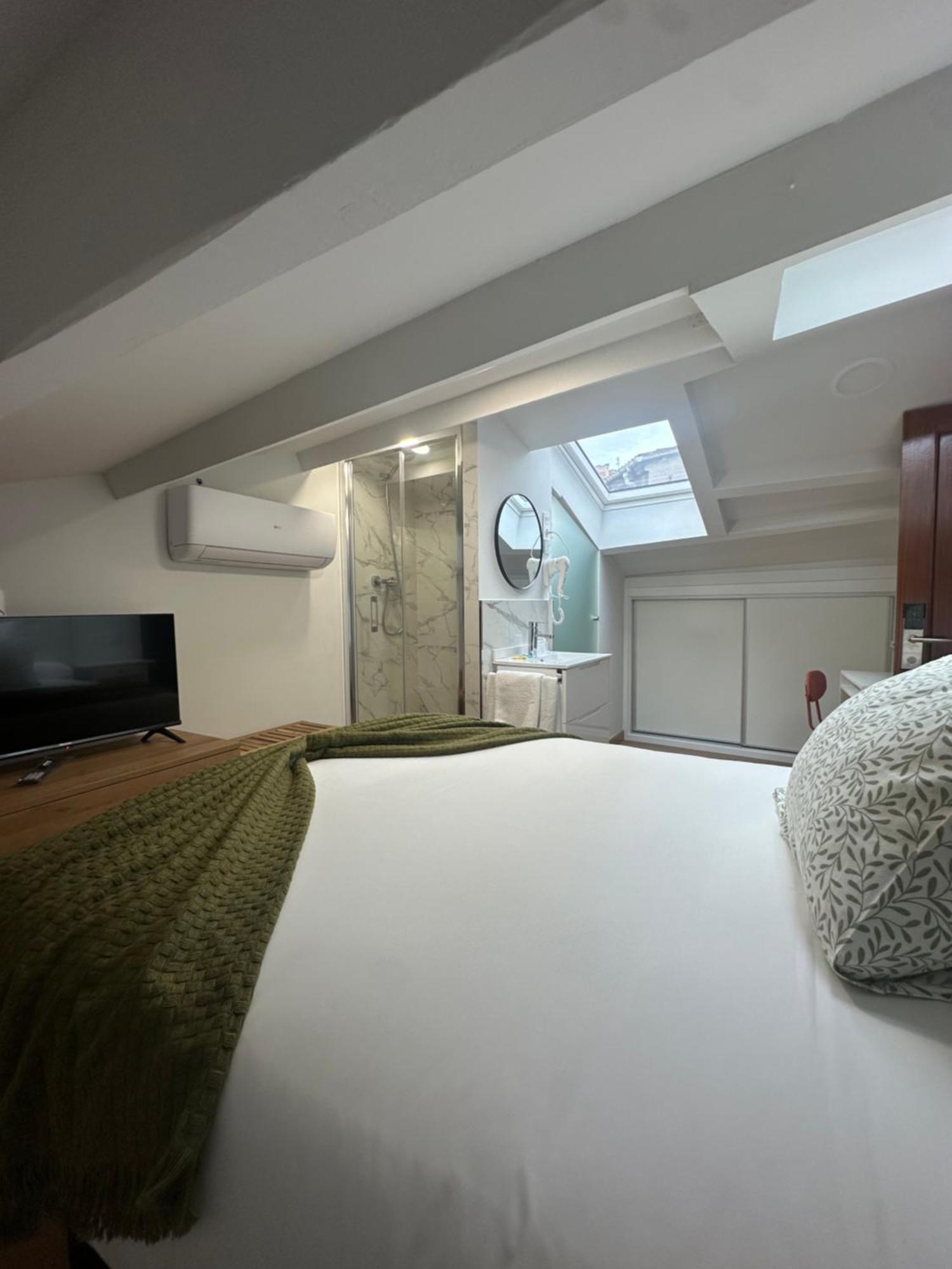 Hotel Villalegre Aviles Ngoại thất bức ảnh